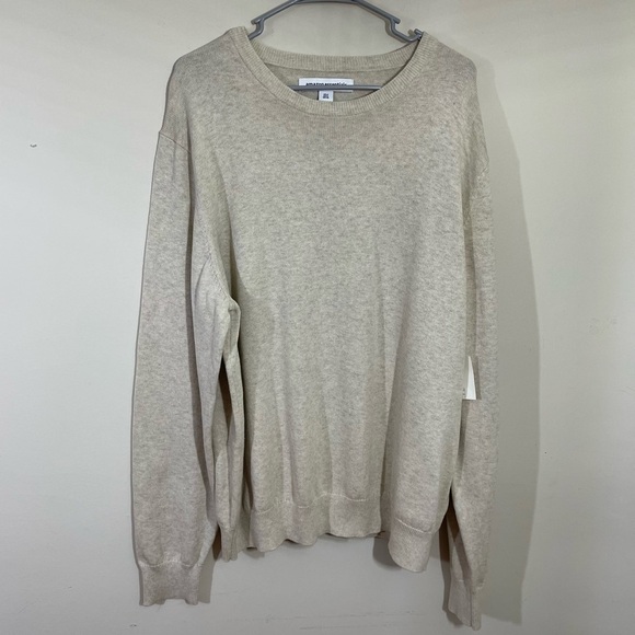 N.W.T. Amazon Essentials sz XL sweater crew neck in a cream color - Picture 10 of 14